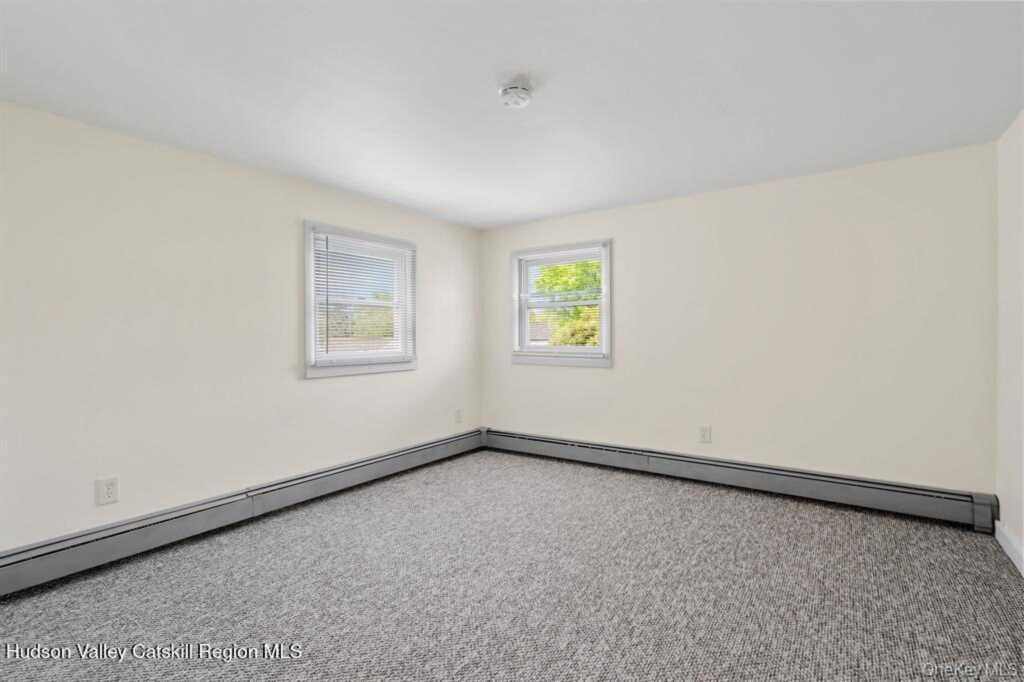 252-254 Partition Street, Saugerties, NY 12477 - Photo 15 of 35