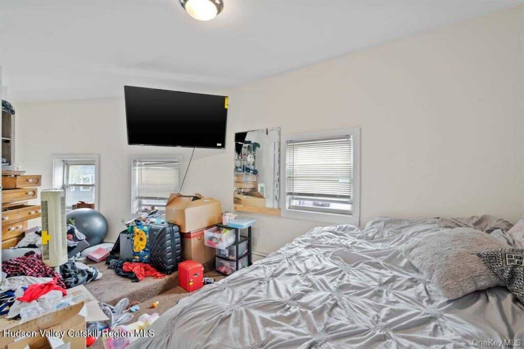 252-254 Partition Street, Saugerties, NY 12477 - Photo 28 of 35