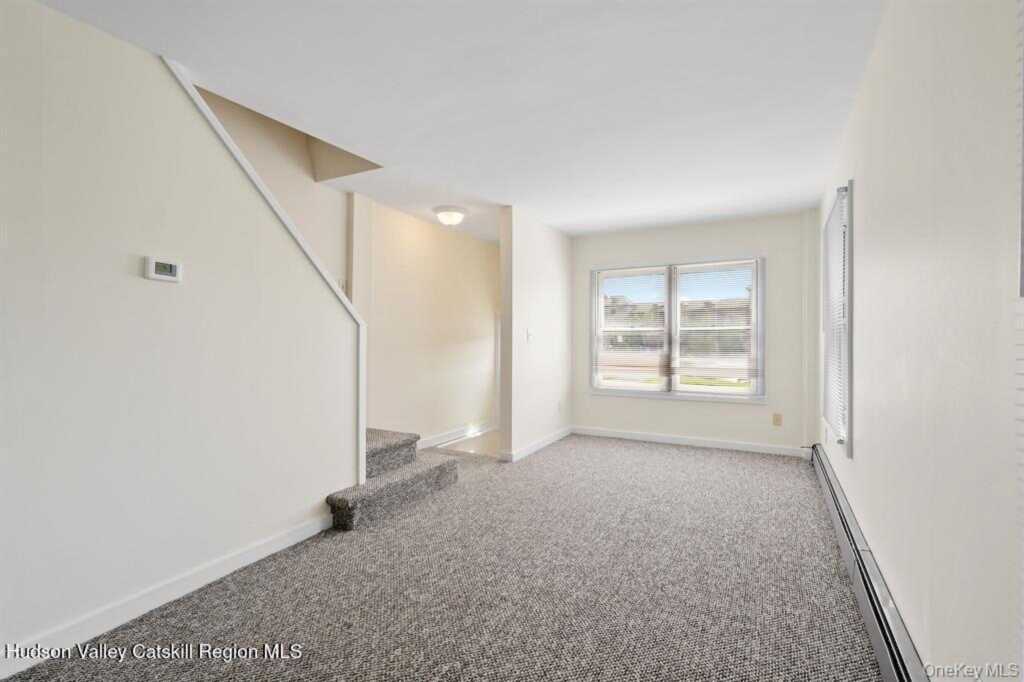 252-254 Partition Street, Saugerties, NY 12477 - Photo 7 of 35