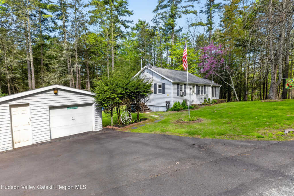 208 Canary Hill Road, Hurley, NY 12443 - Photo 15 of 16