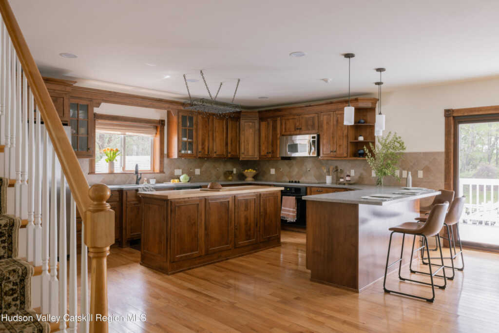 532 Springtown Road, New Paltz, NY 12561 - Photo 10 of 28