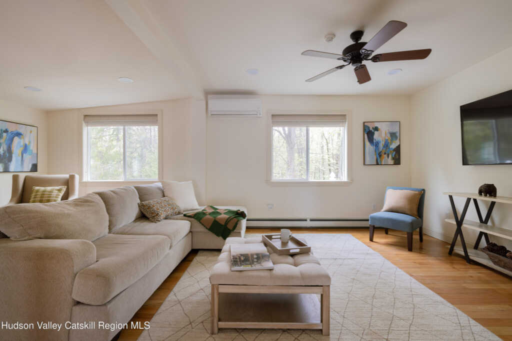 532 Springtown Road, New Paltz, NY 12561 - Photo 5 of 28