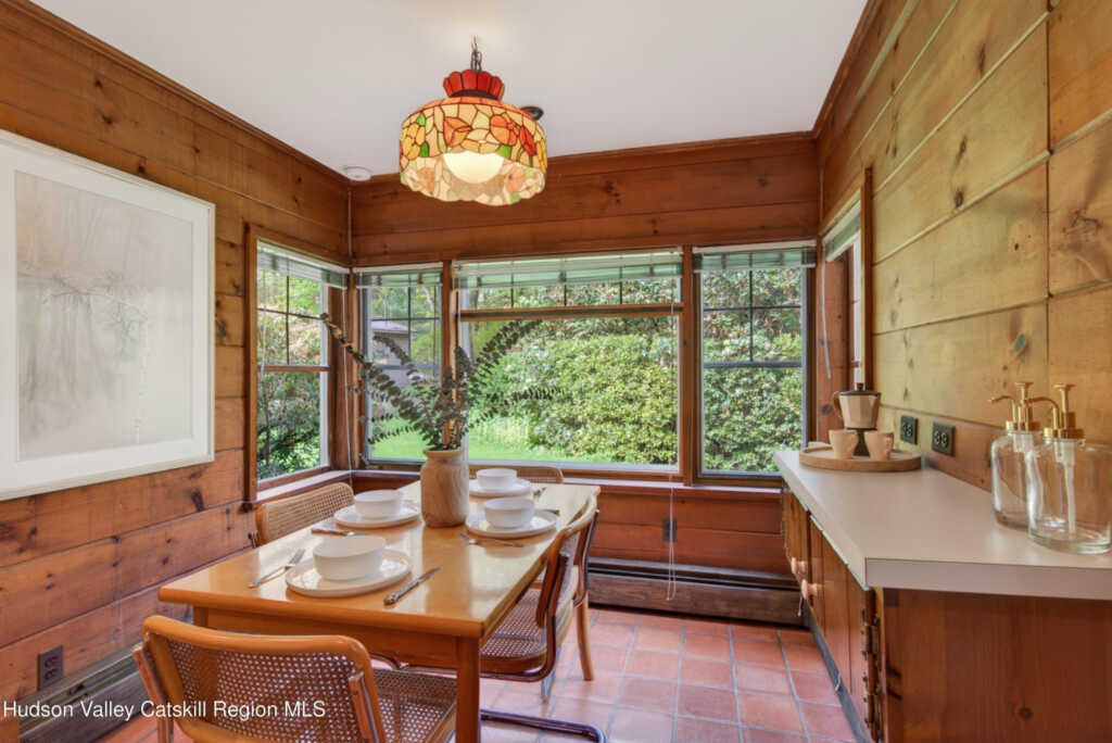 27 Old Wagon Road, Woodstock, NY 12498 - Photo 13 of 50