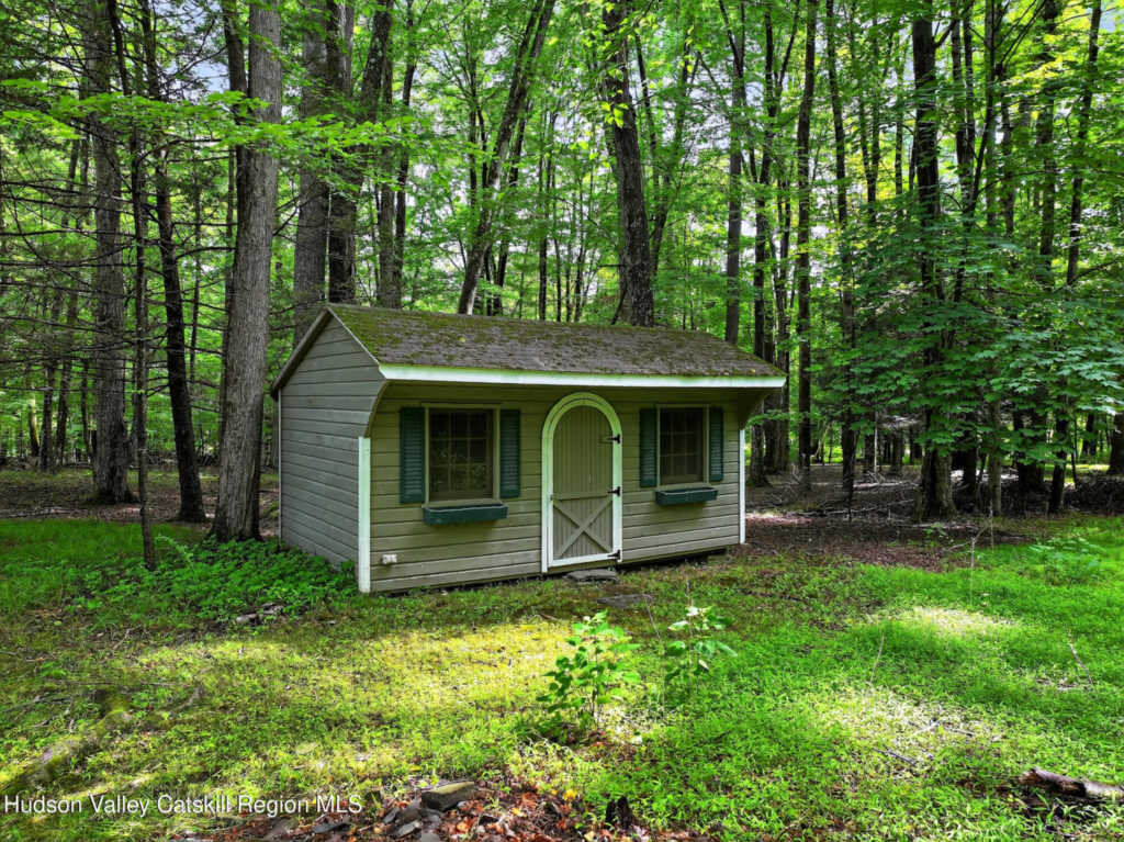 27 Old Wagon Road, Woodstock, NY 12498 - Photo 49 of 50