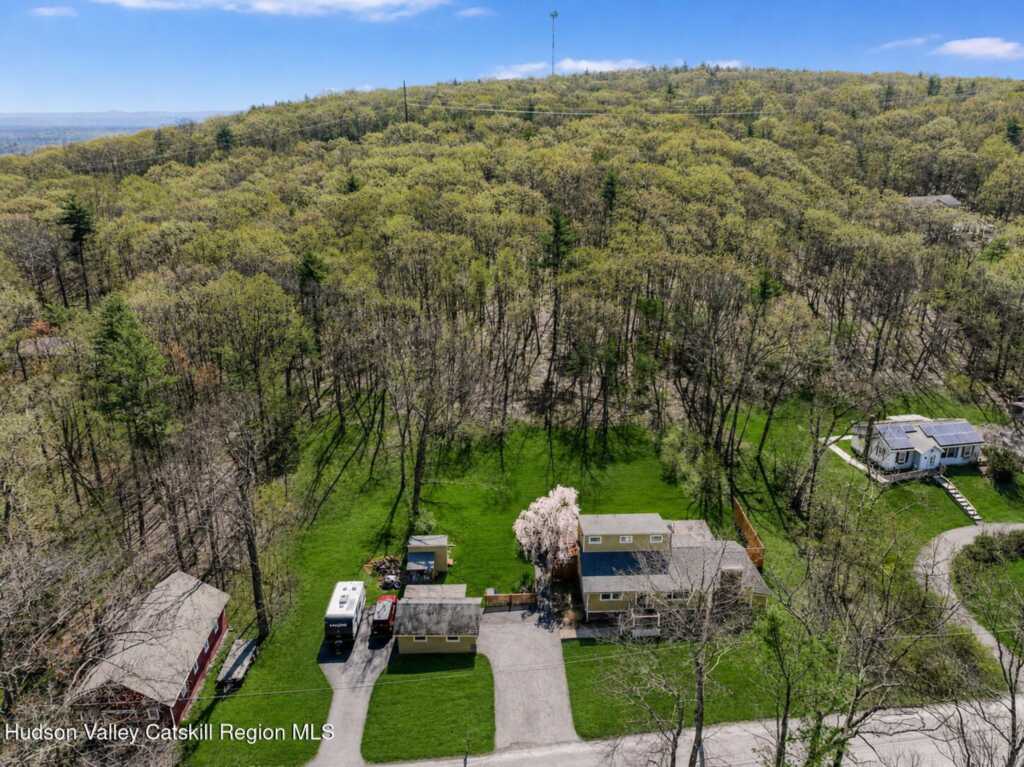 63 Mount Airy Road, Saugerties, NY 12477 - Photo 3 of 32