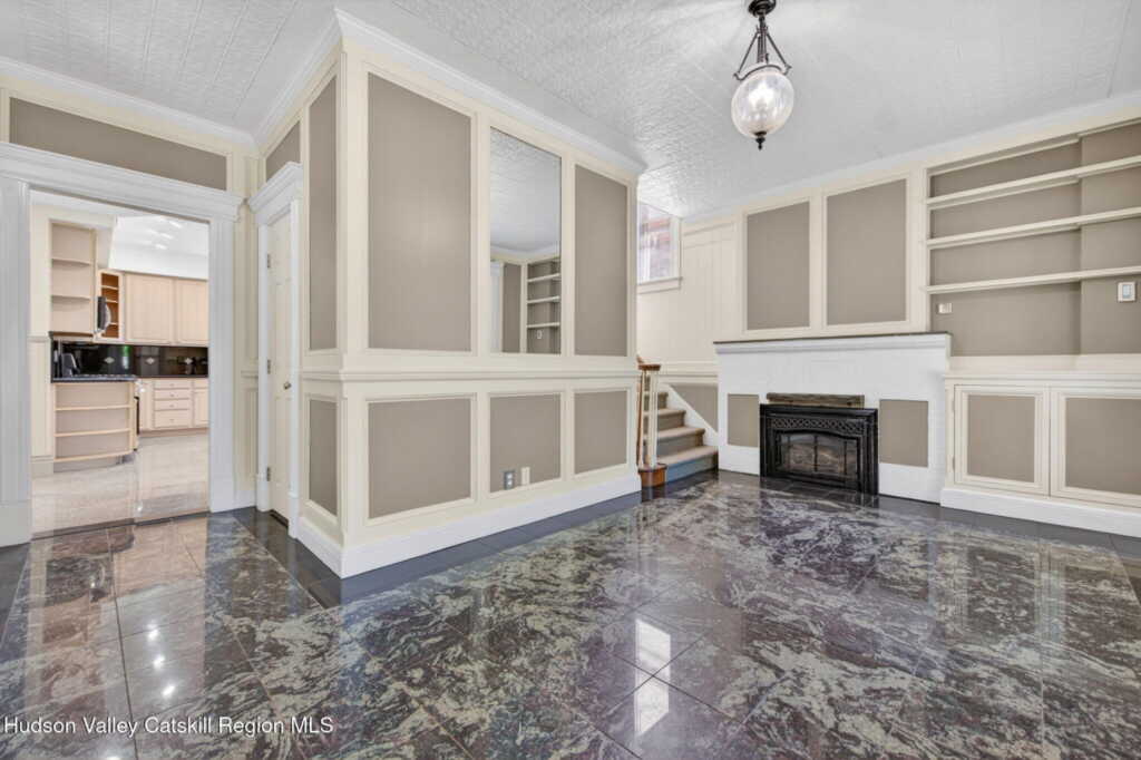 21 Ulster Avenue, Unit #A, Saugerties, NY 12477 - Photo 6 of 50