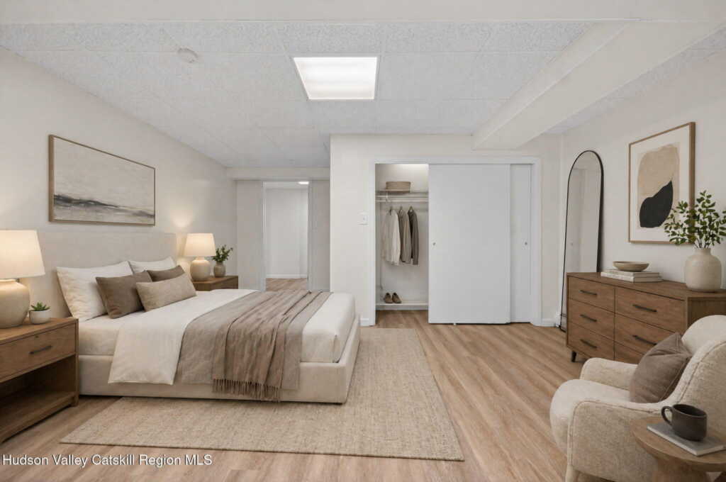 21 Ulster Avenue, Unit #B, Saugerties, NY 12477 - Photo 30 of 50