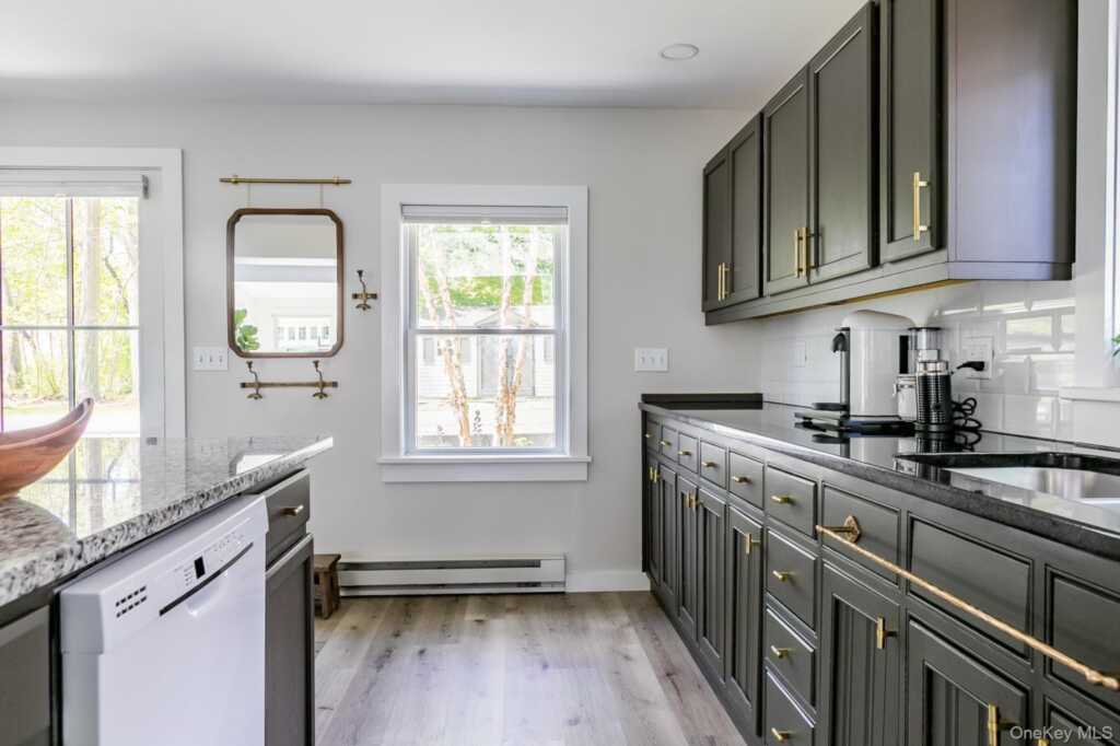 18 Fourth Avenue, Rhinebeck, NY 12572 - Photo 9 of 24