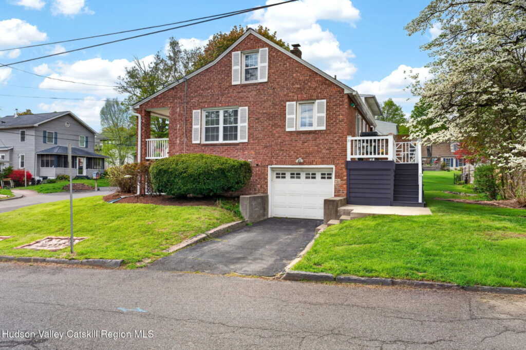 24 Voorhees Avenue, Kingston, NY 12401 - Photo 21 of 24