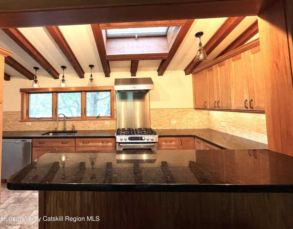 208 Tinker Street, Woodstock, NY 12498 - Photo 6 of 24