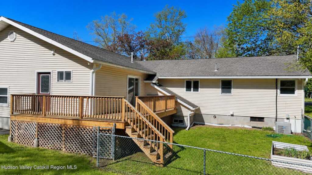 124 Blue Mountain Road, Saugerties, NY 12477 - Photo 26 of 32