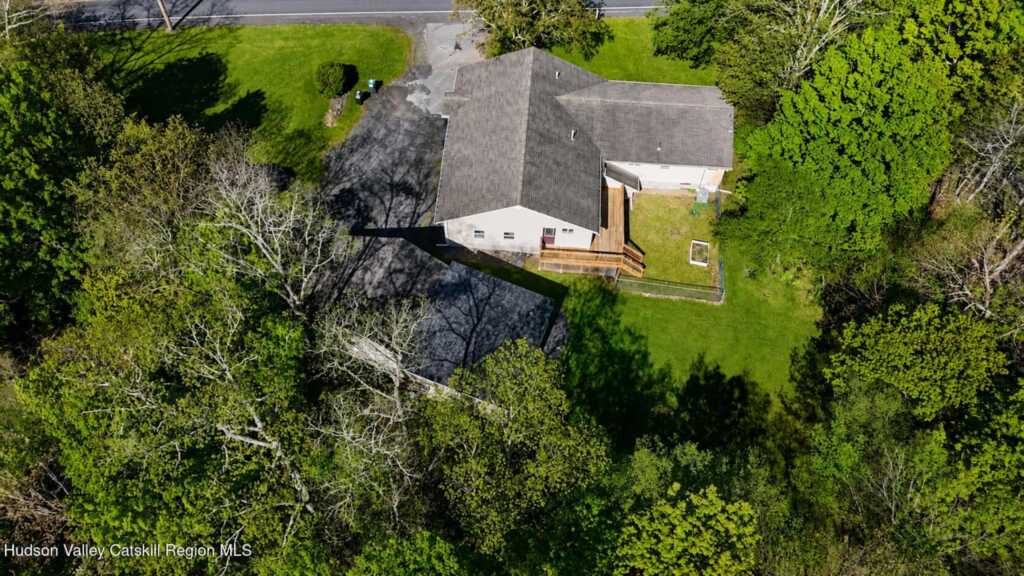 124 Blue Mountain Road, Saugerties, NY 12477 - Photo 29 of 32