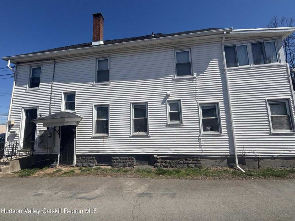 460 Albany Avenue, Kingston, NY 12401