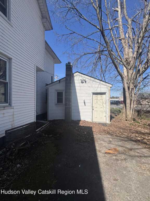 460 Albany Avenue, Kingston, NY 12401 - Photo 4 of 7
