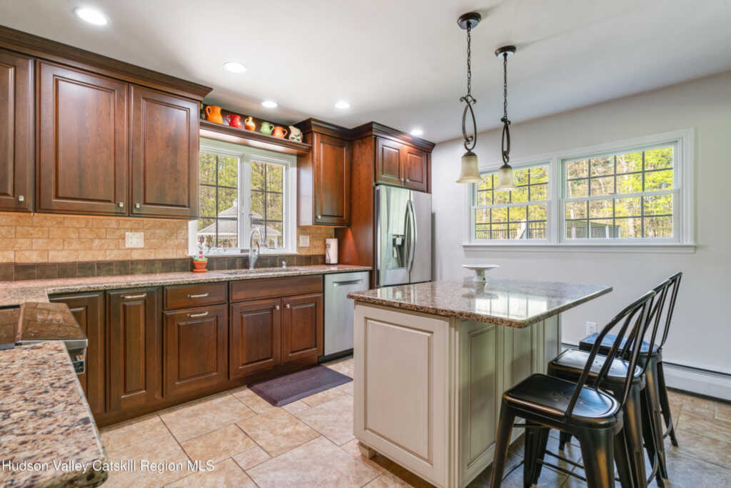 12 Oriole Drive, Woodstock, NY 12498 - Photo 13 of 33