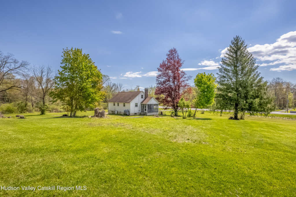 3988 Us Highway 209, Stone Ridge, NY 12484 - Photo 4 of 32