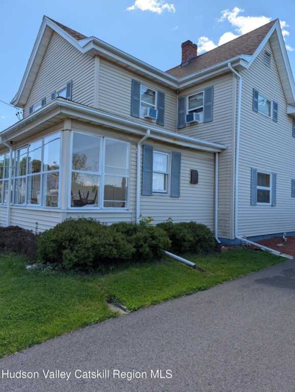 56 Gage Street, Kingston, NY 12401 - Photo 2 of 40