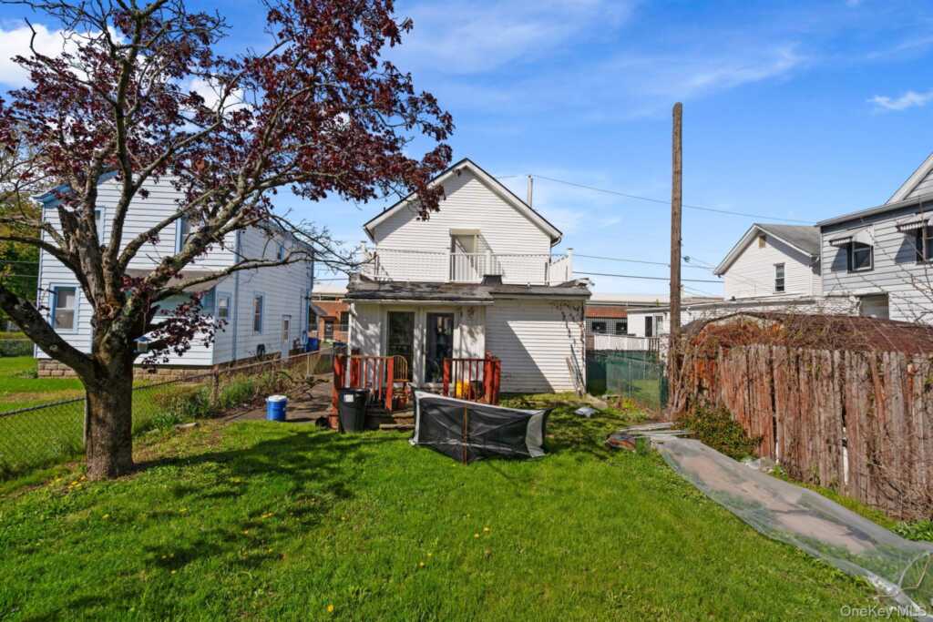 25 S Prospect Street, Kingston, NY 12401 - Photo 25 of 30