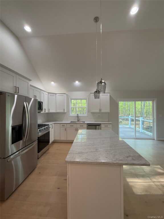 143 River Road, New Paltz, NY 12561 - Photo 5 of 30