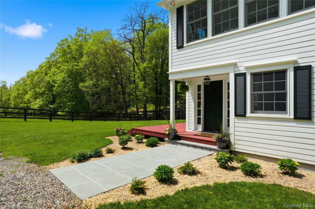 11 Haggerty Hill Road, Rhinebeck, NY 12572 - Photo 7 of 50