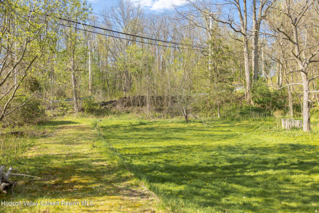 15 Esopus Drive, Saugerties, NY 12477 - Photo 41 of 42