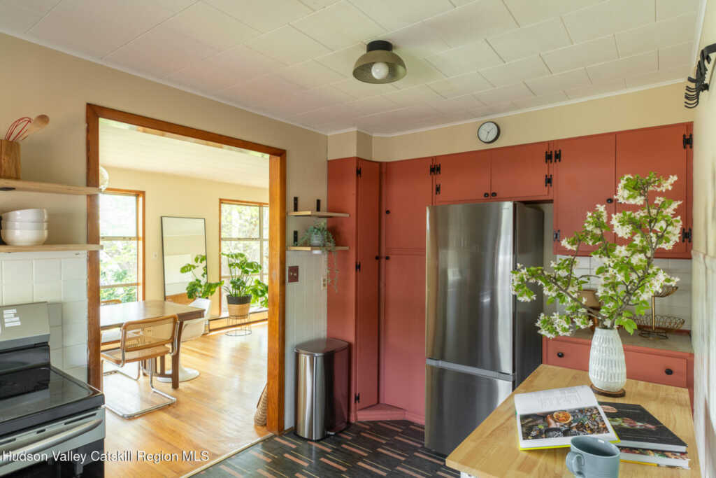 15 Esopus Drive, Saugerties, NY 12477 - Photo 6 of 42