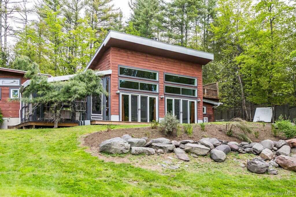 36 Summers Lane, Woodstock, NY 12498 - Photo 2 of 47
