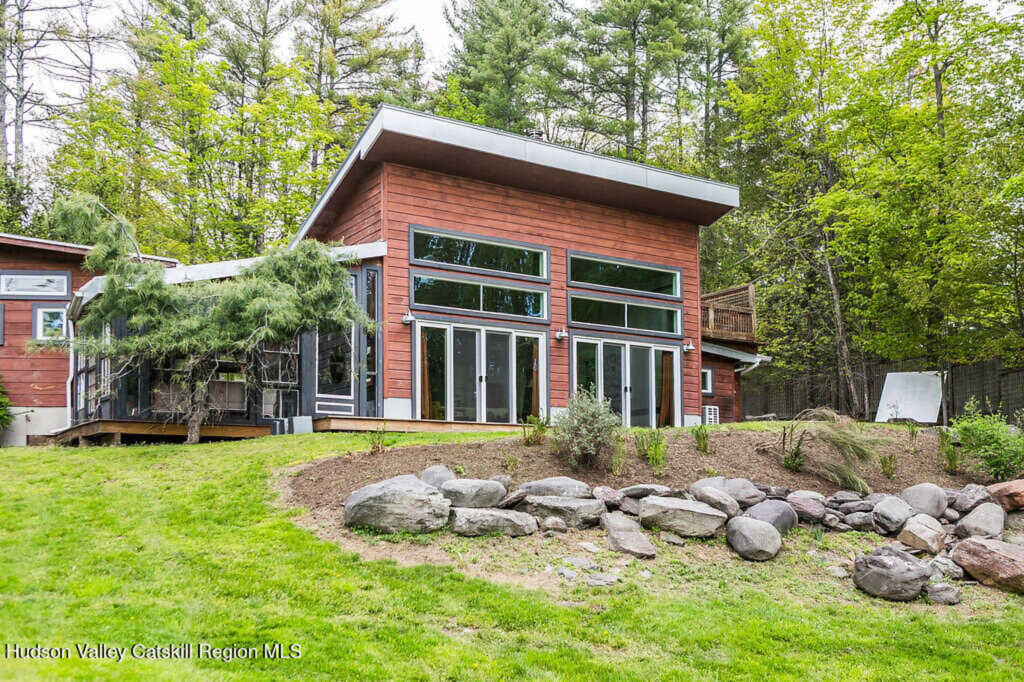 36 Summers Lane, Woodstock, NY 12498 - Photo 2 of 46