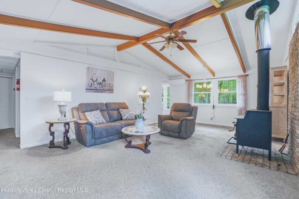 7 Maryland Court, Stone Ridge, NY 12484 - Photo 6 of 20