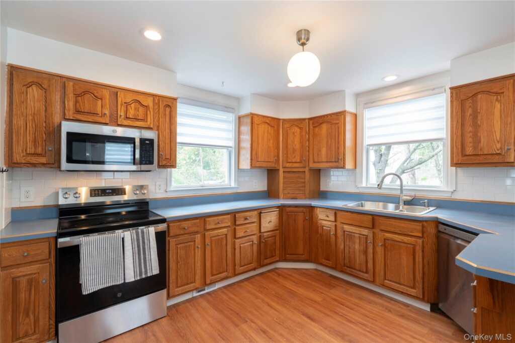 15 Charles, Rhinebeck, NY 12574 - Photo 13 of 44