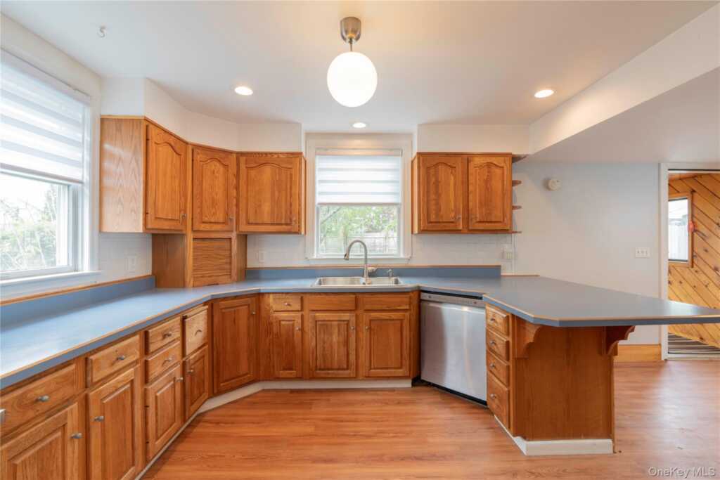15 Charles, Rhinebeck, NY 12574 - Photo 14 of 44