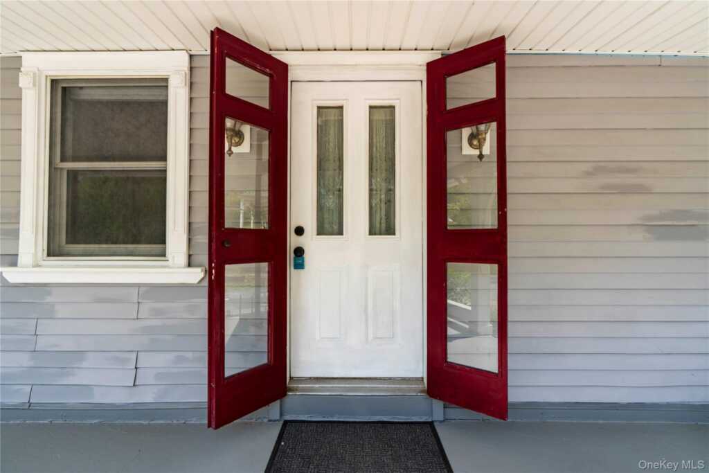 15 Charles, Rhinebeck, NY 12574 - Photo 6 of 44