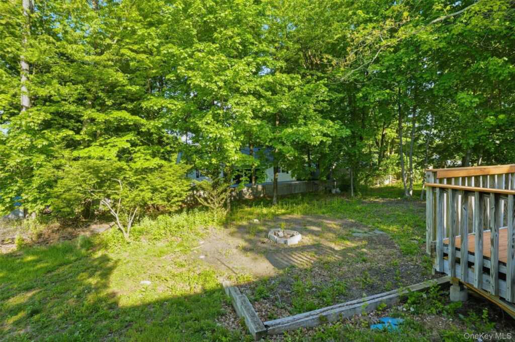 59 Broad Street, Hurley, NY 12491 - Photo 28 of 31