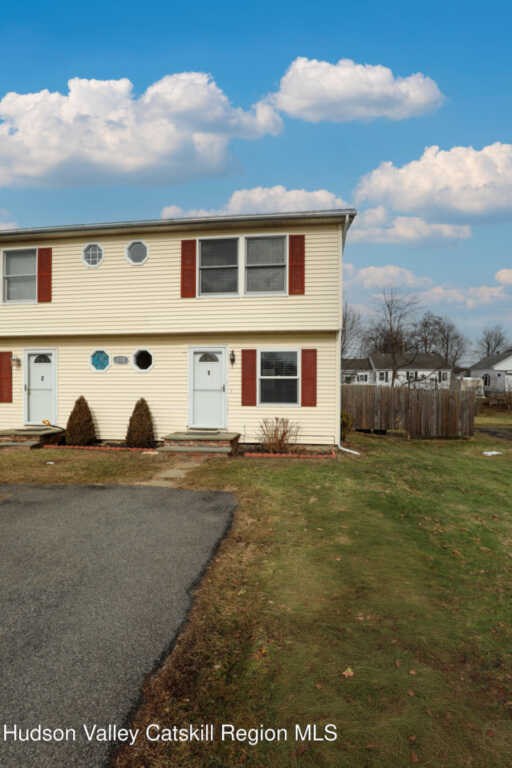 120 Hinsdale Street, Unit #1, Kingston, NY 12401 - Photo 2 of 17