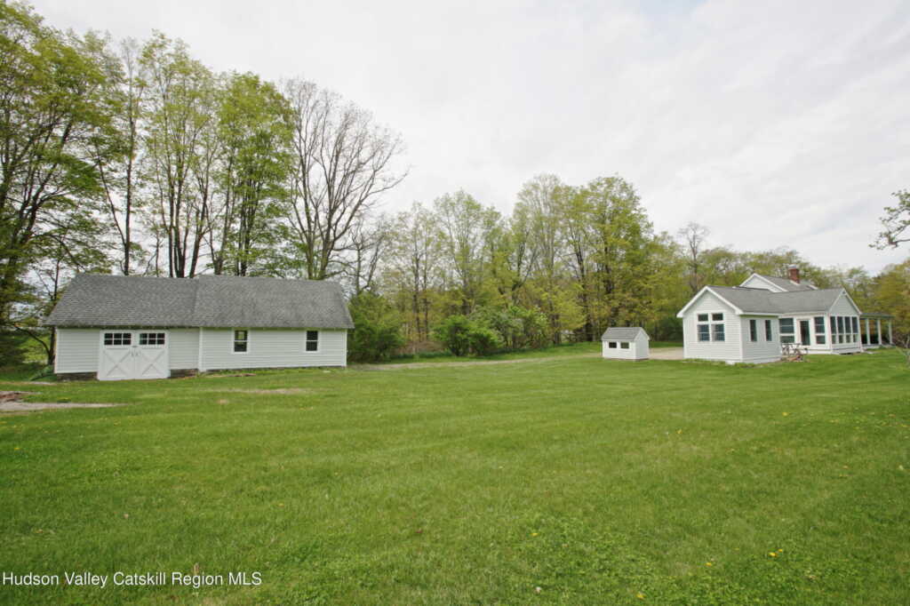 292 Mountain View Road, Rhinebeck, NY 12572 - Photo 9 of 29
