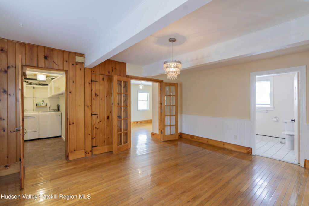 15 Charles Street, Rhinebeck, NY 12572 - Photo 21 of 44