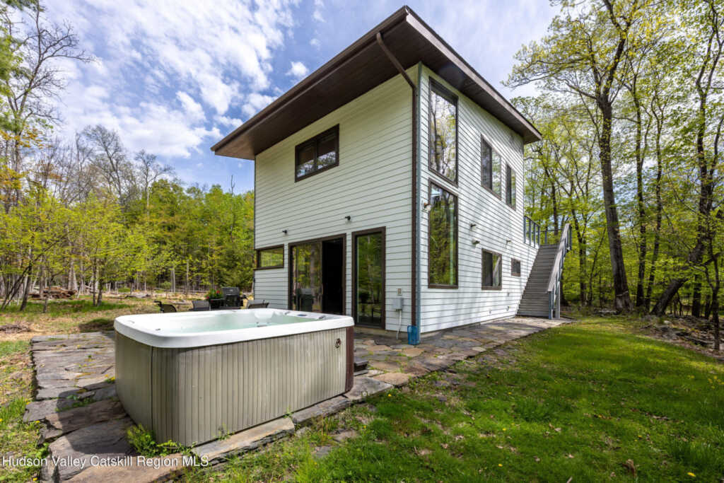 2465 Glasco Turnpike, Unit #3, Woodstock, NY 12498 - Photo 14 of 14