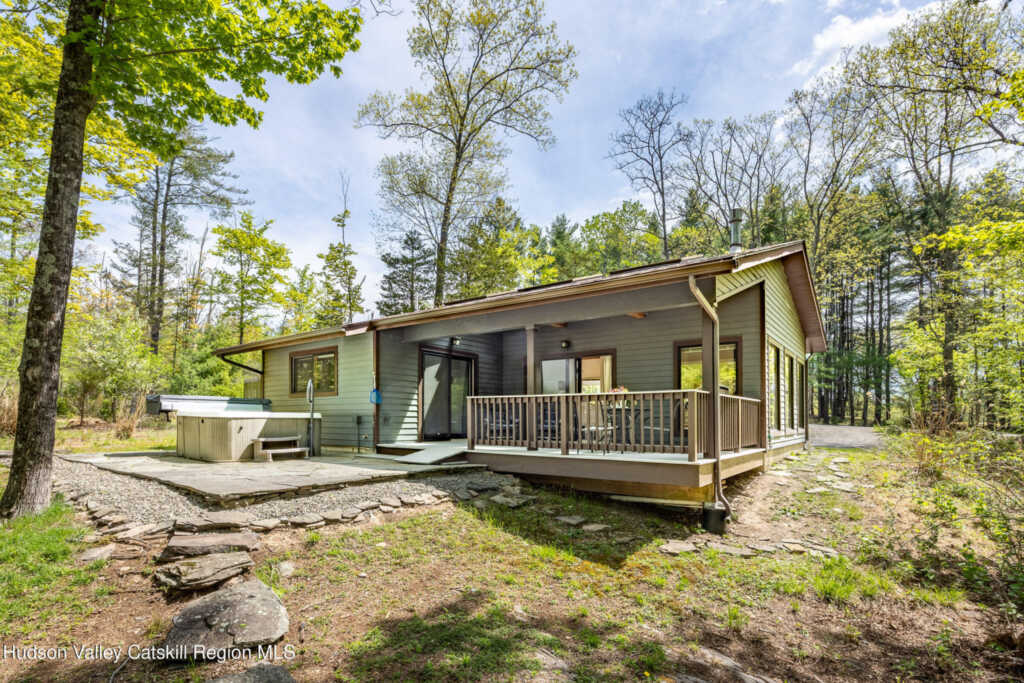 2465 Glasco Turnpike, Unit #4, Woodstock, NY 12498 - Photo 2 of 10