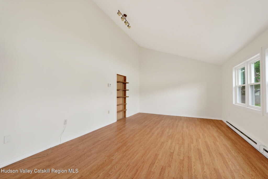 56 Esopus Avenue, Kingston, NY 12401 - Photo 10 of 50
