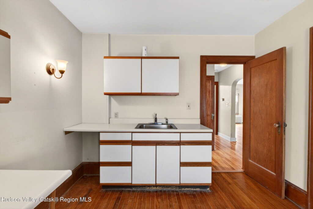 56 Esopus Avenue, Kingston, NY 12401 - Photo 25 of 50