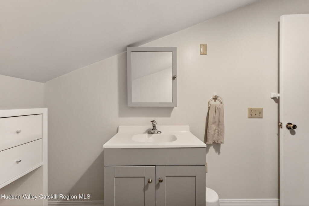 56 Esopus Avenue, Kingston, NY 12401 - Photo 42 of 50