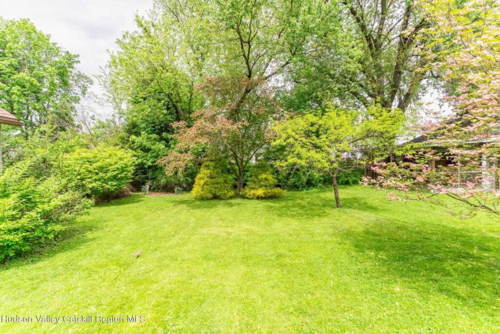 110 Emerson Street, Kingston, NY 12401 - Photo 38 of 42