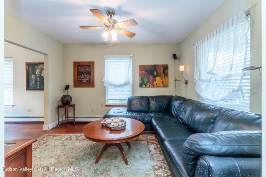 110 Emerson Street, Kingston, NY 12401 - Photo 6 of 42