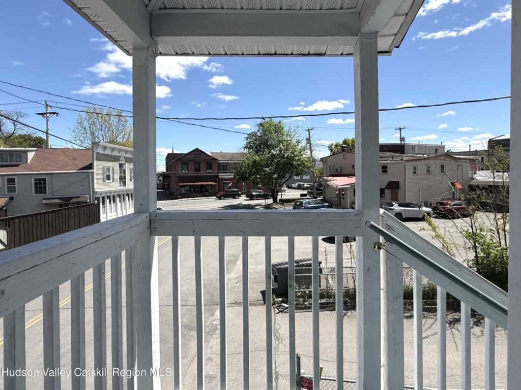 14 Livingston St, Unit #2, Saugerties, NY 12477 - Photo 3 of 8