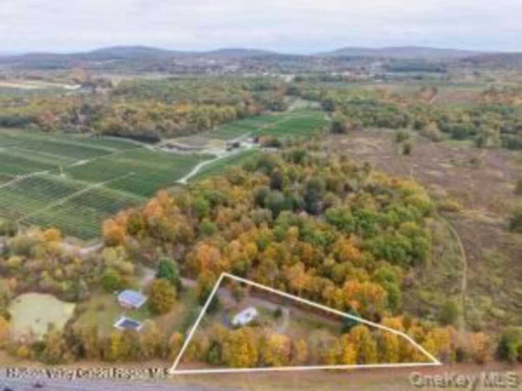11 Miller Lane, New Paltz, NY 12561 - Photo 4 of 31