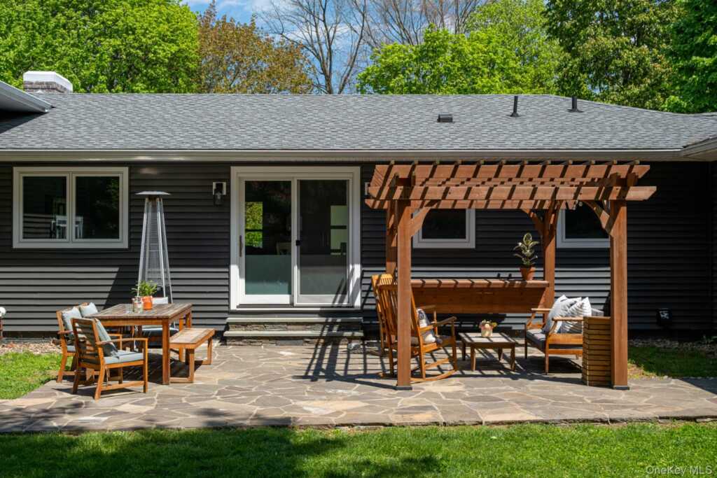 44 Lorraine Drive, Rhinebeck, NY 12572 - Photo 25 of 34