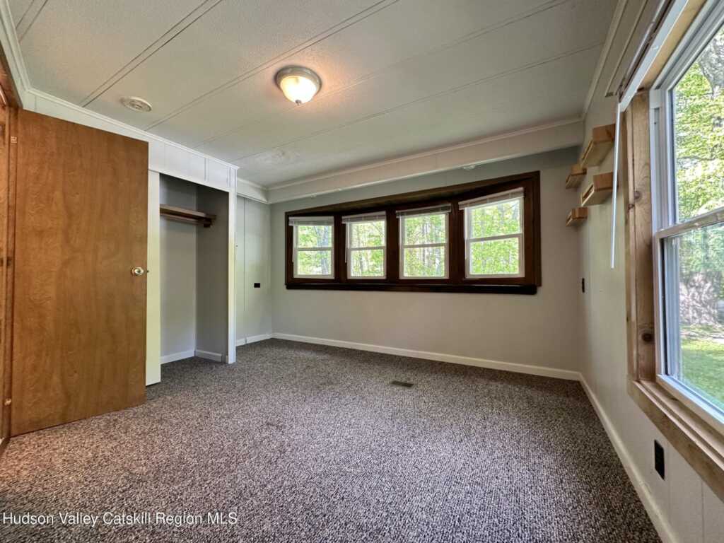 147 Nelson Hoff Road, Saugerties, NY 12477 - Photo 8 of 17