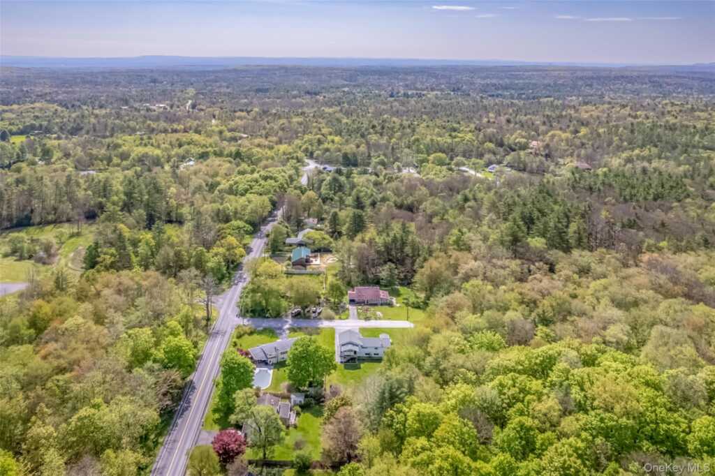 110 Cottontail Lane, Saugerties, NY 12498 - Photo 34 of 34
