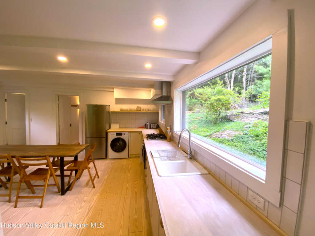 287 Wittenberg Road, Woodstock, NY 12498 - Photo 2 of 9