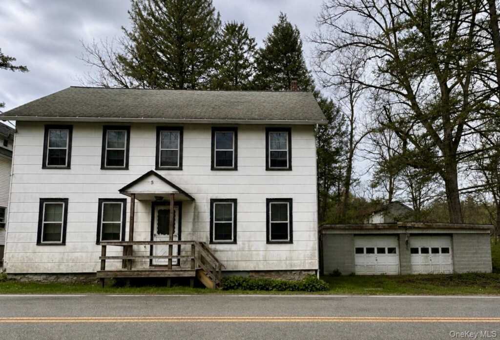 953 Creek Locks Road, Rosendale, NY 12472
